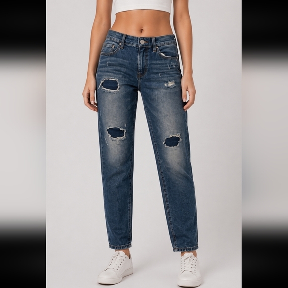 Bullhead Denim - BULLHEAD Boyfriend Distressed Jean 3 Juniors